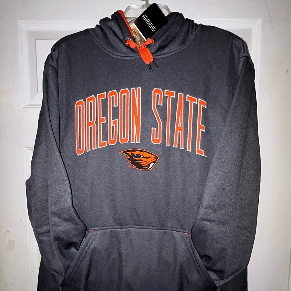 🦫🏟️ Oregon State University Beavers Stadium Hoodie 🏟️🏀